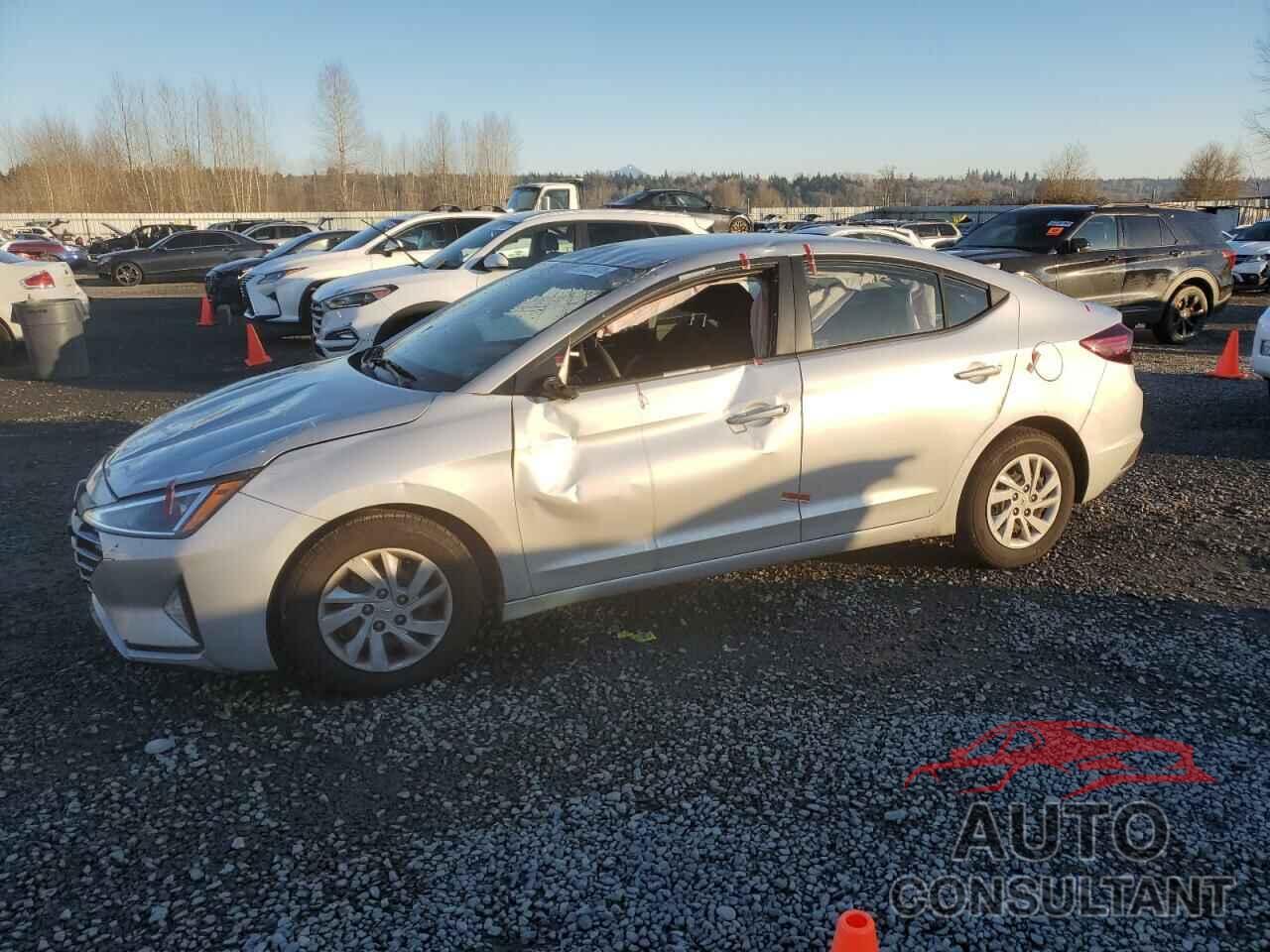 HYUNDAI ELANTRA 2019 - 5NPD74LF1KH419159