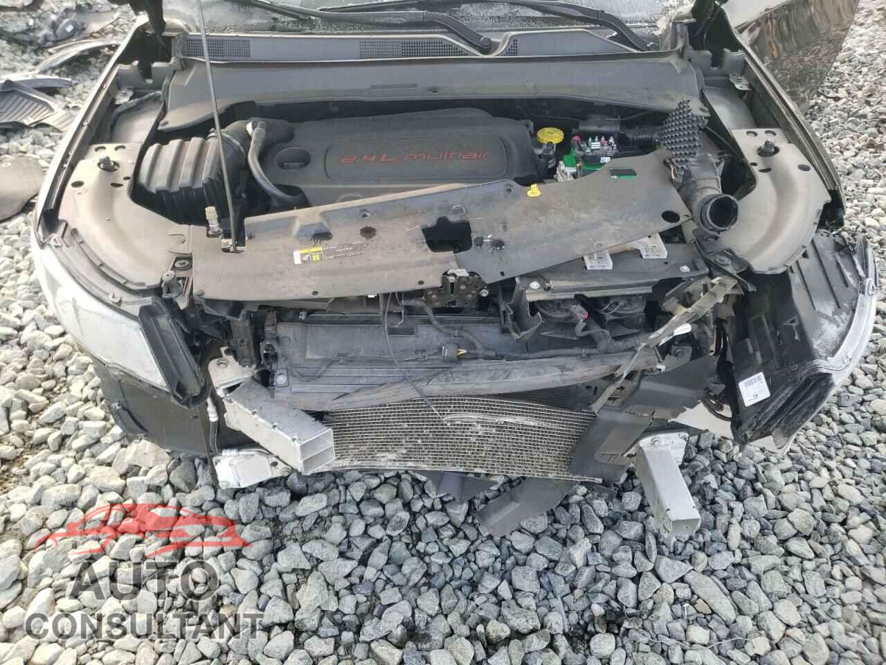 JEEP COMPASS 2020 - 3C4NJDCB4LT196281