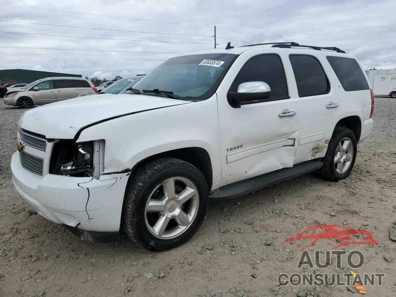 CHEVROLET TAHOE 2013 - 1GNSCBE00DR281374