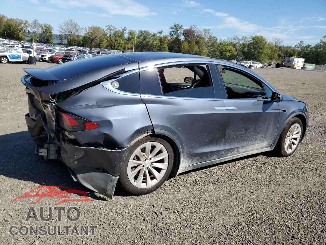 TESLA MODEL X 2017 - 5YJXCBE29HF045897