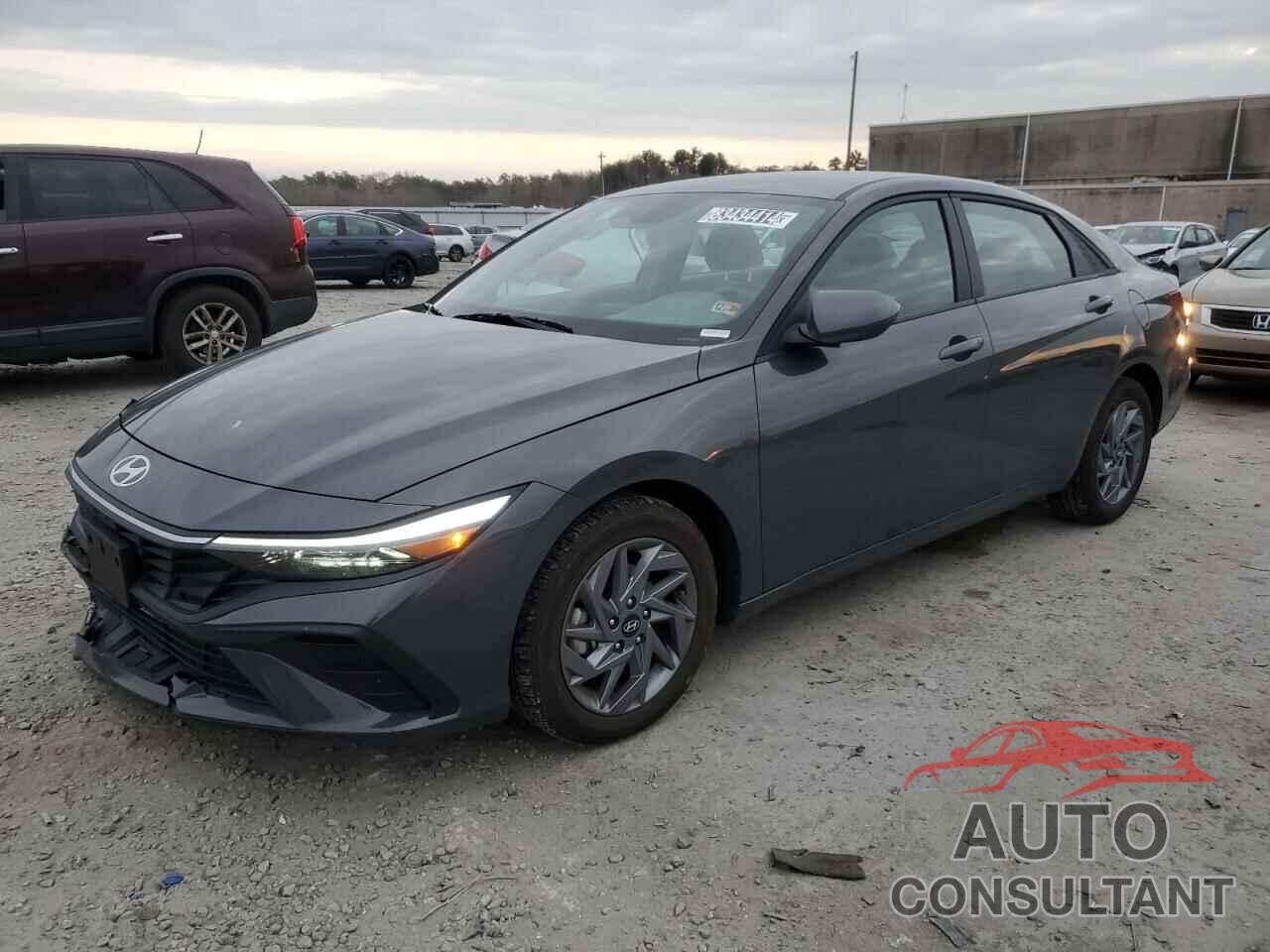 HYUNDAI ELANTRA 2024 - KMHLM4DG1RU658380