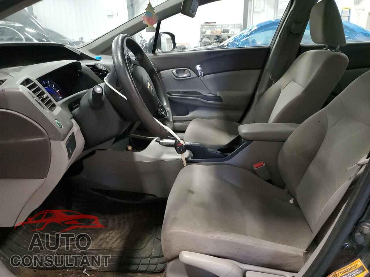 HONDA CIVIC 2012 - 2HGFB2F49CH052707