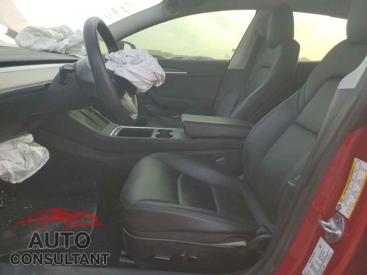 TESLA MODEL 3 2022 - 5YJ3E1EB9NF136537