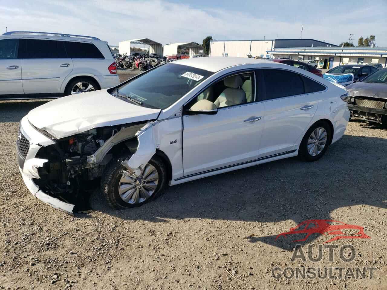 HYUNDAI SONATA 2017 - KMHE24L39HA077044