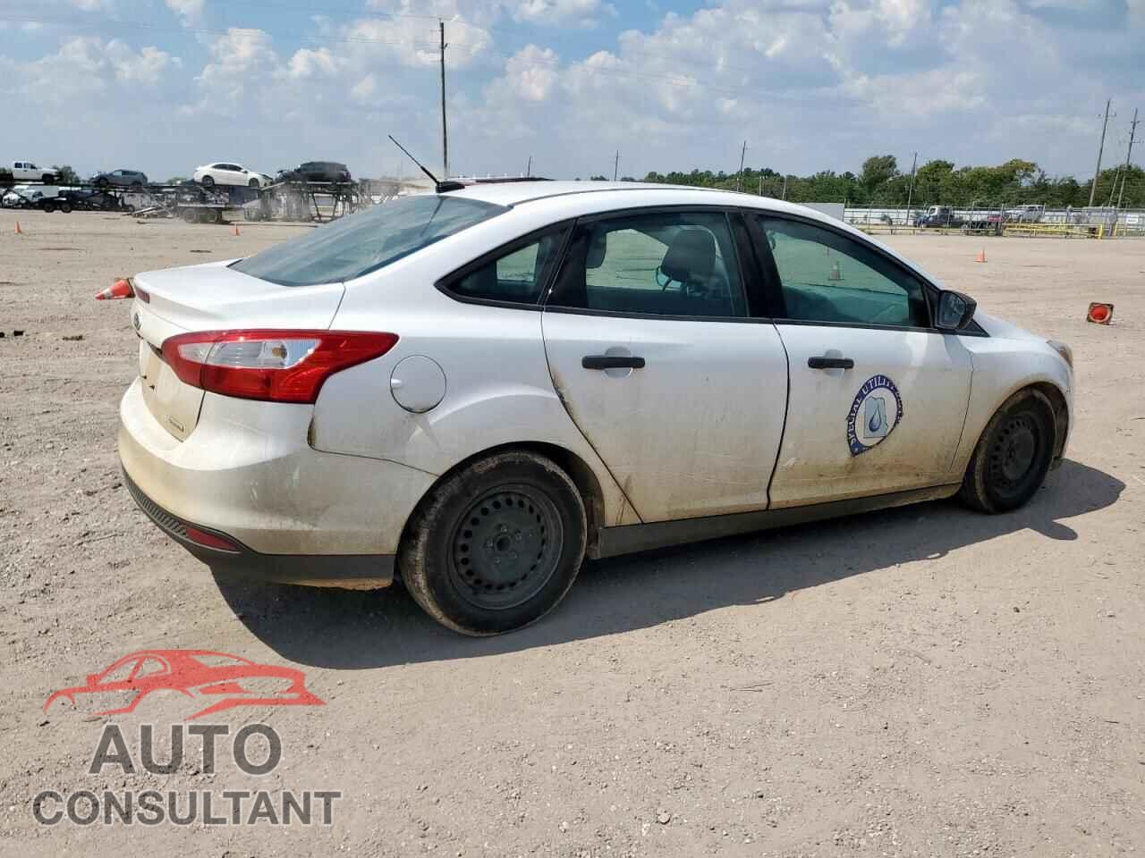 FORD FOCUS 2014 - 1FADP3E2XEL207970