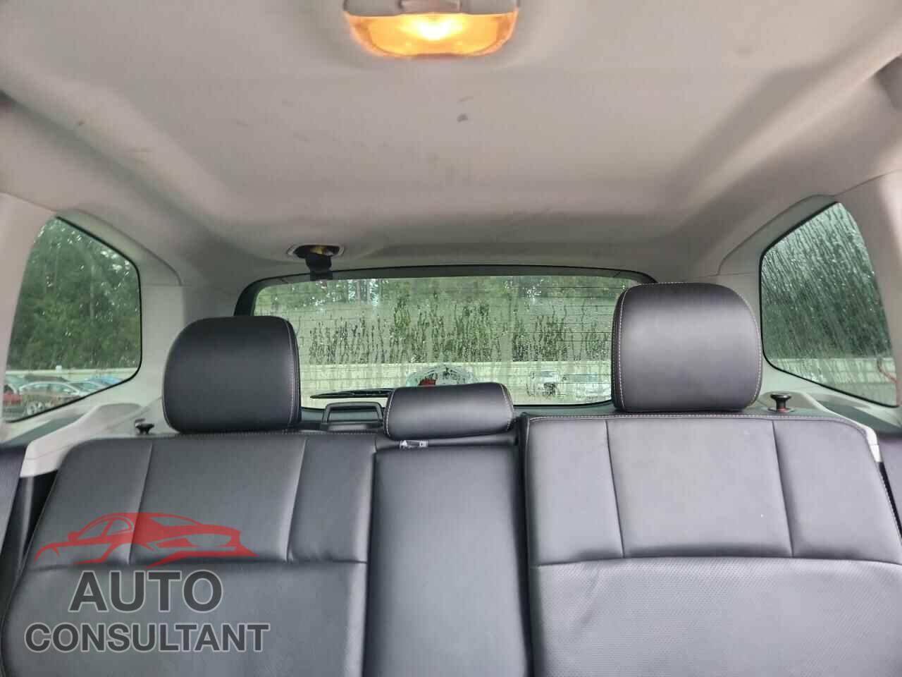 SUBARU FORESTER 2014 - JF2SJGPC4EH528147