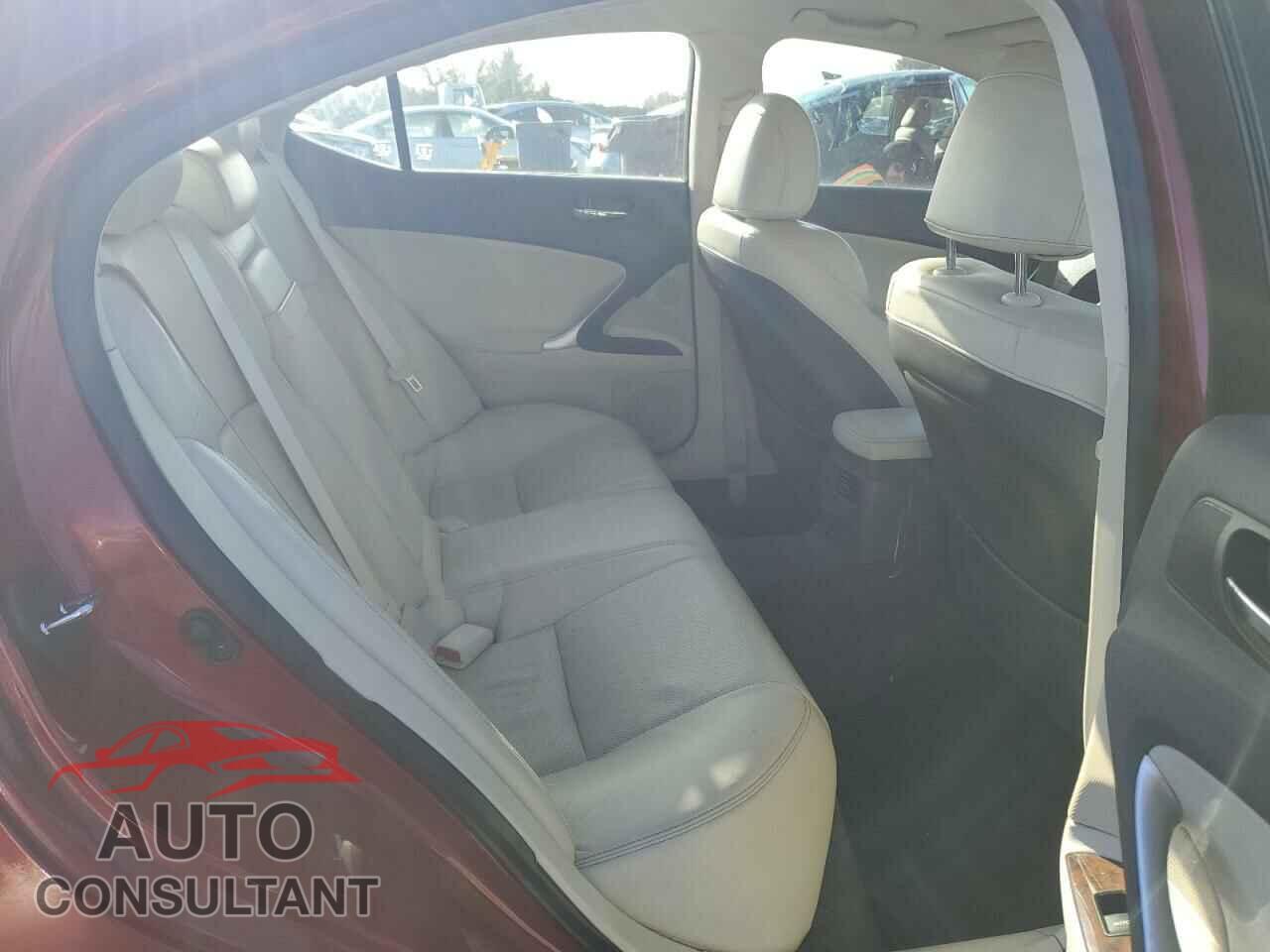 LEXUS IS 2012 - JTHCF5C29C5056577