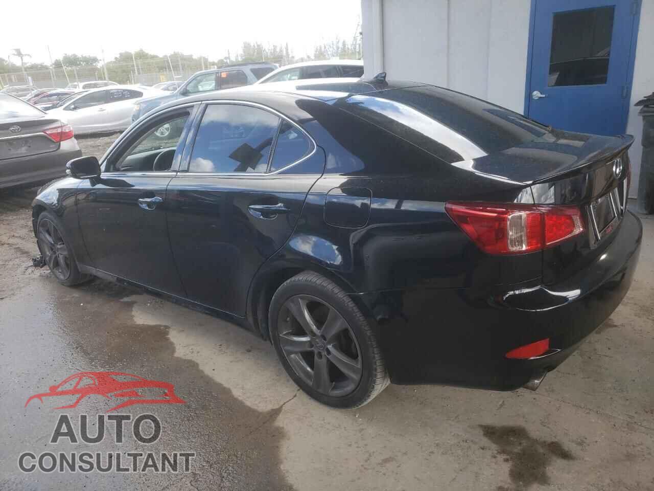 LEXUS IS 2011 - JTHBF5C28B5144112
