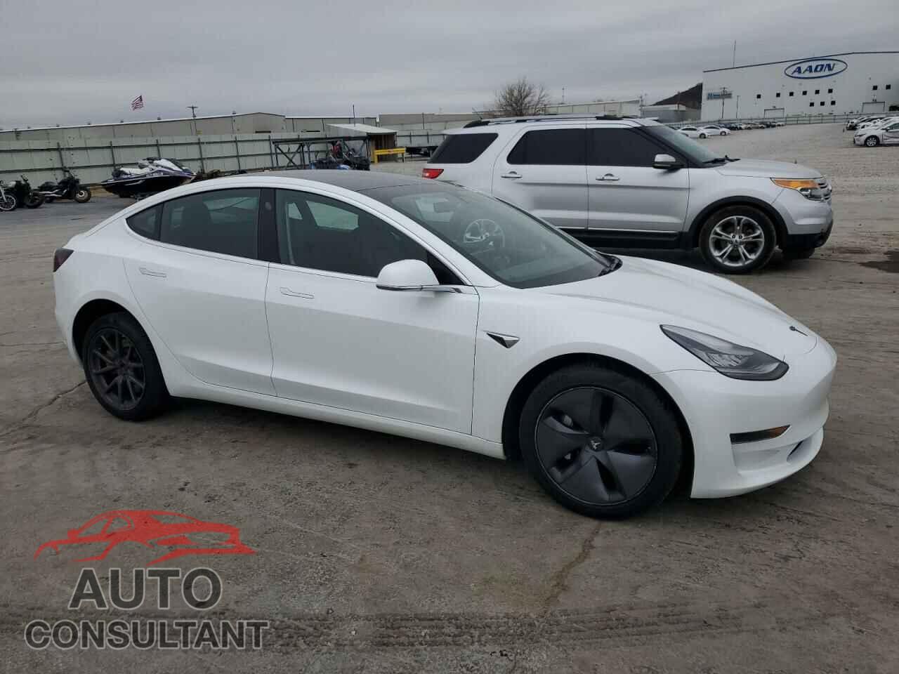 TESLA MODEL 3 2019 - 5YJ3E1EA8KF483053