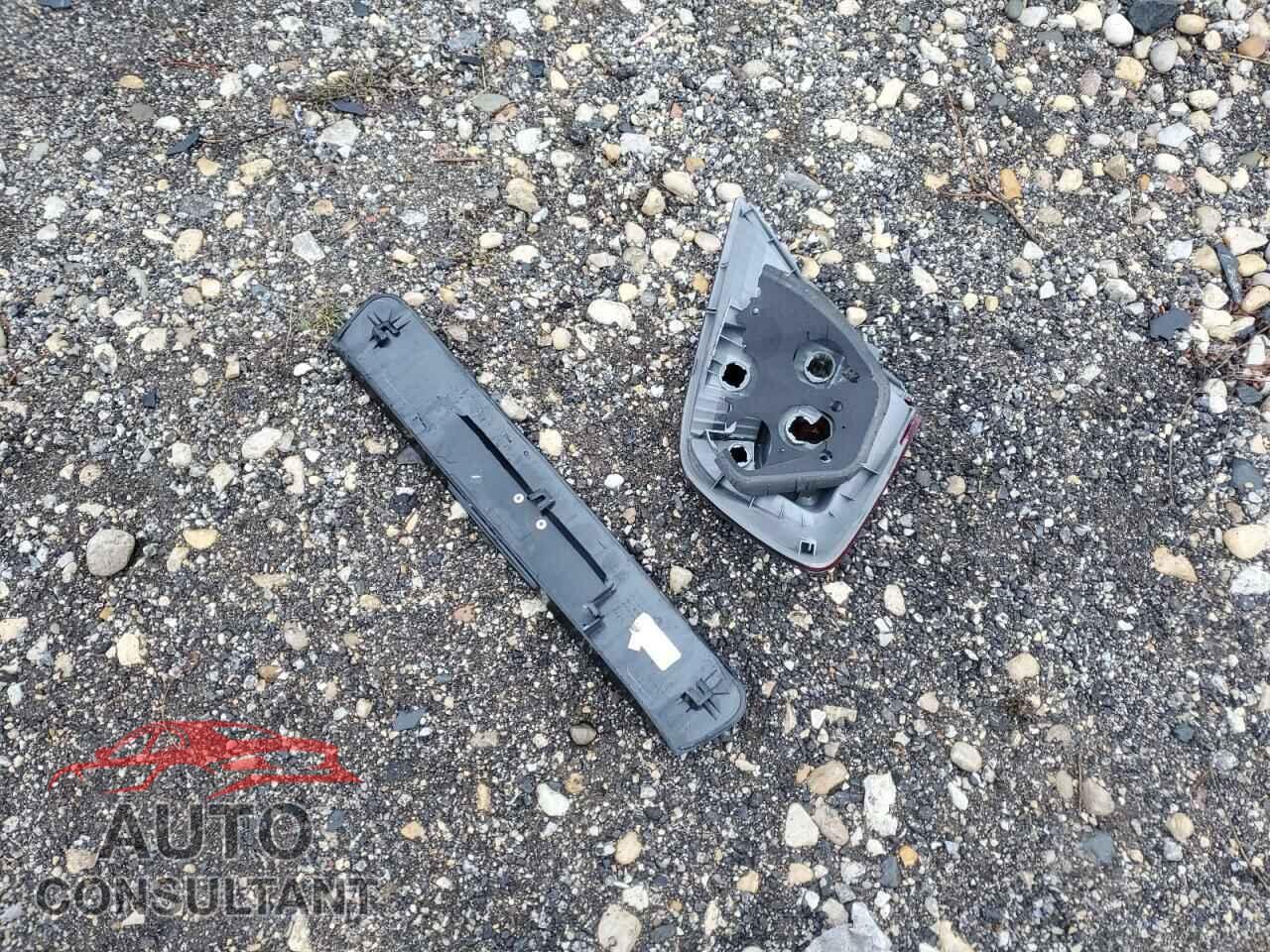 HONDA CIVIC 2012 - 2HGFB2F87CH321998