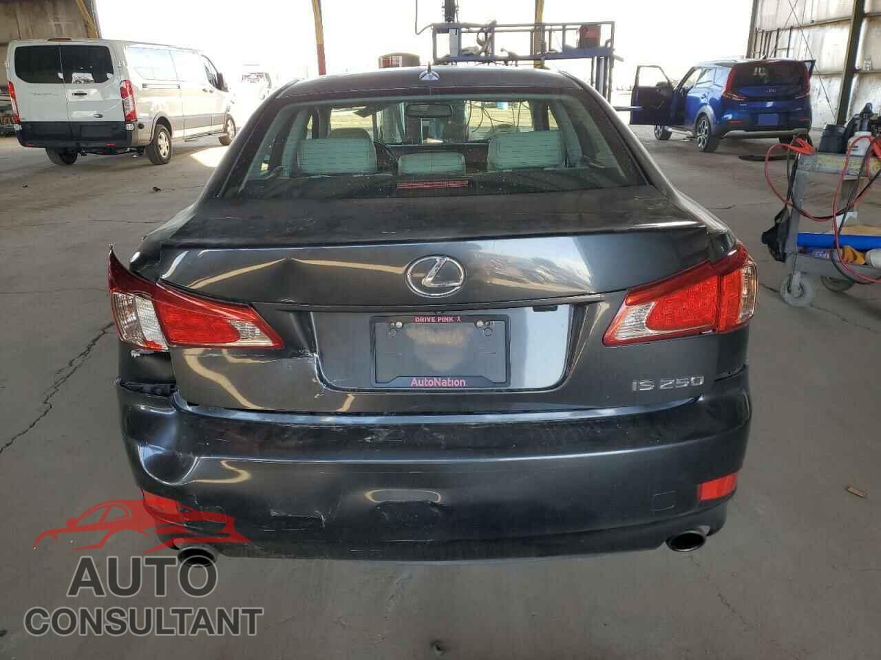 LEXUS IS 2011 - JTHBF5C26B5153276