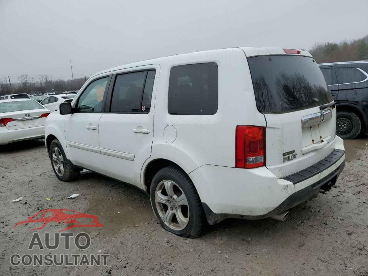 HONDA PILOT 2013 - 5FNYF4H7XDB018362