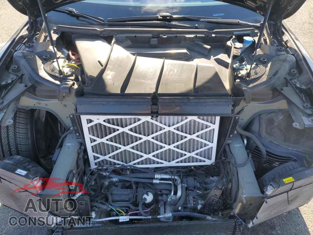 TESLA MODEL S 2017 - 5YJSA1E18HF217290