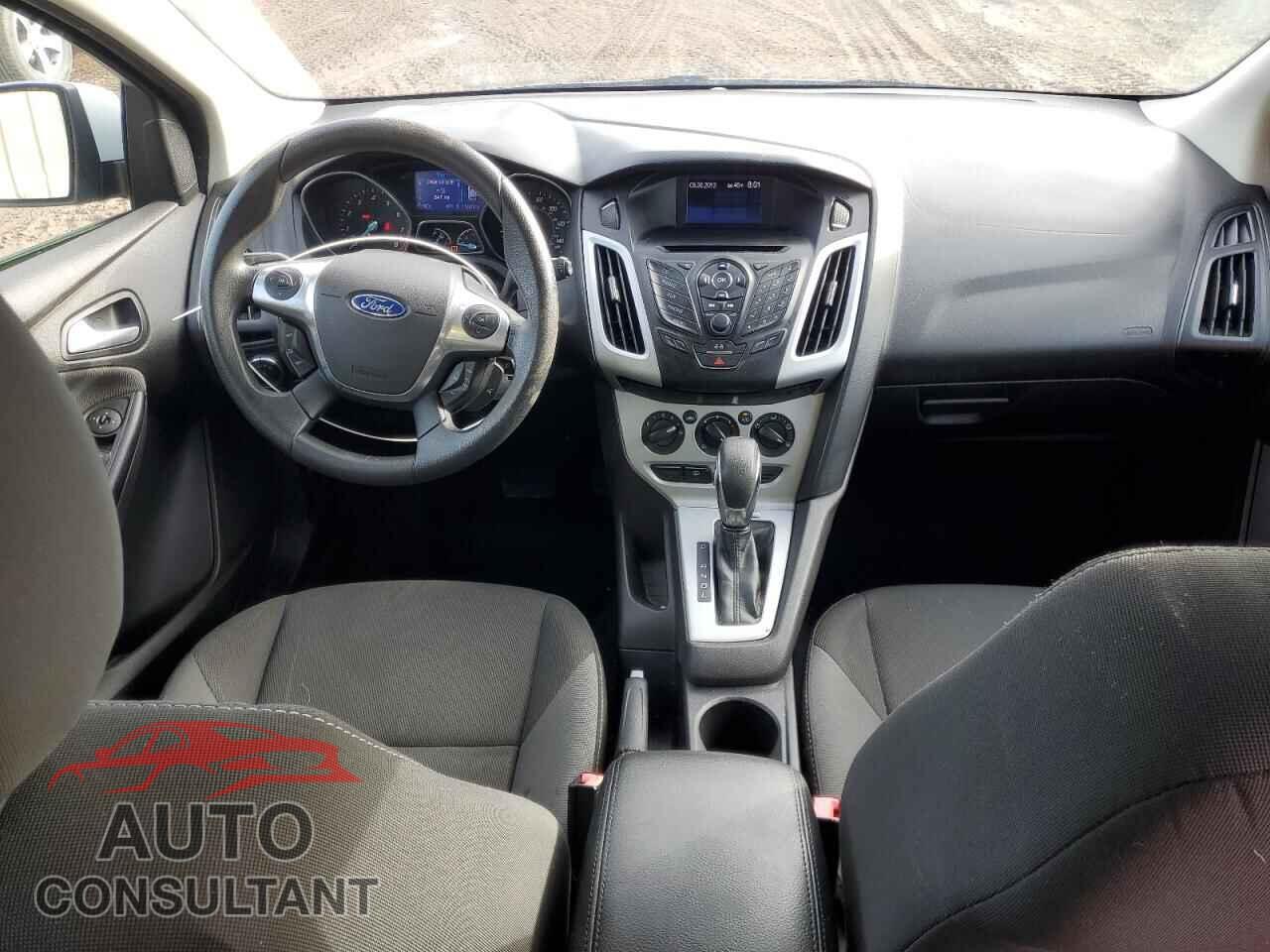 FORD FOCUS 2013 - 1FADP3K28DL118305