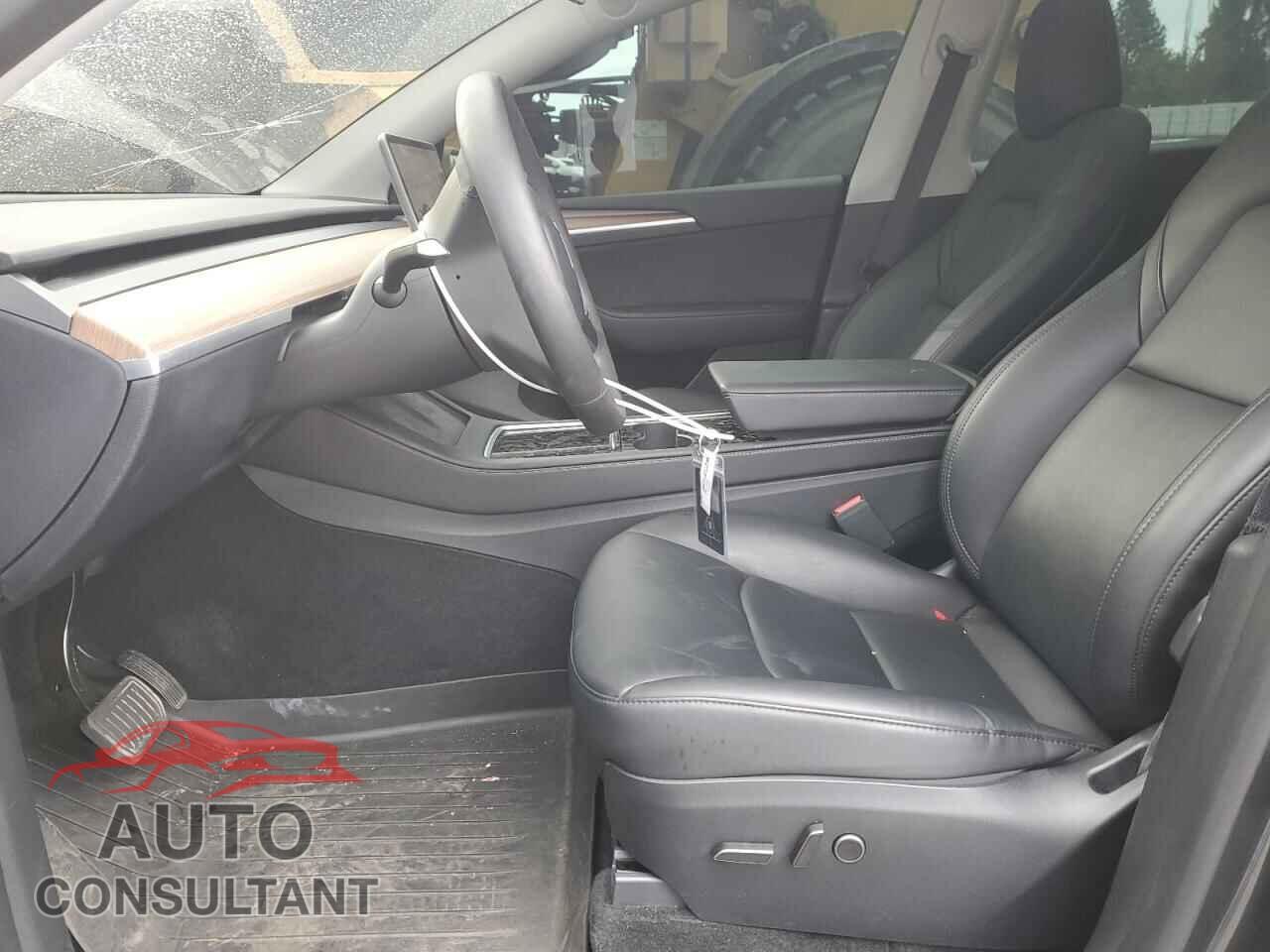 TESLA MODEL Y 2024 - 7SAYGDEEXRF994331