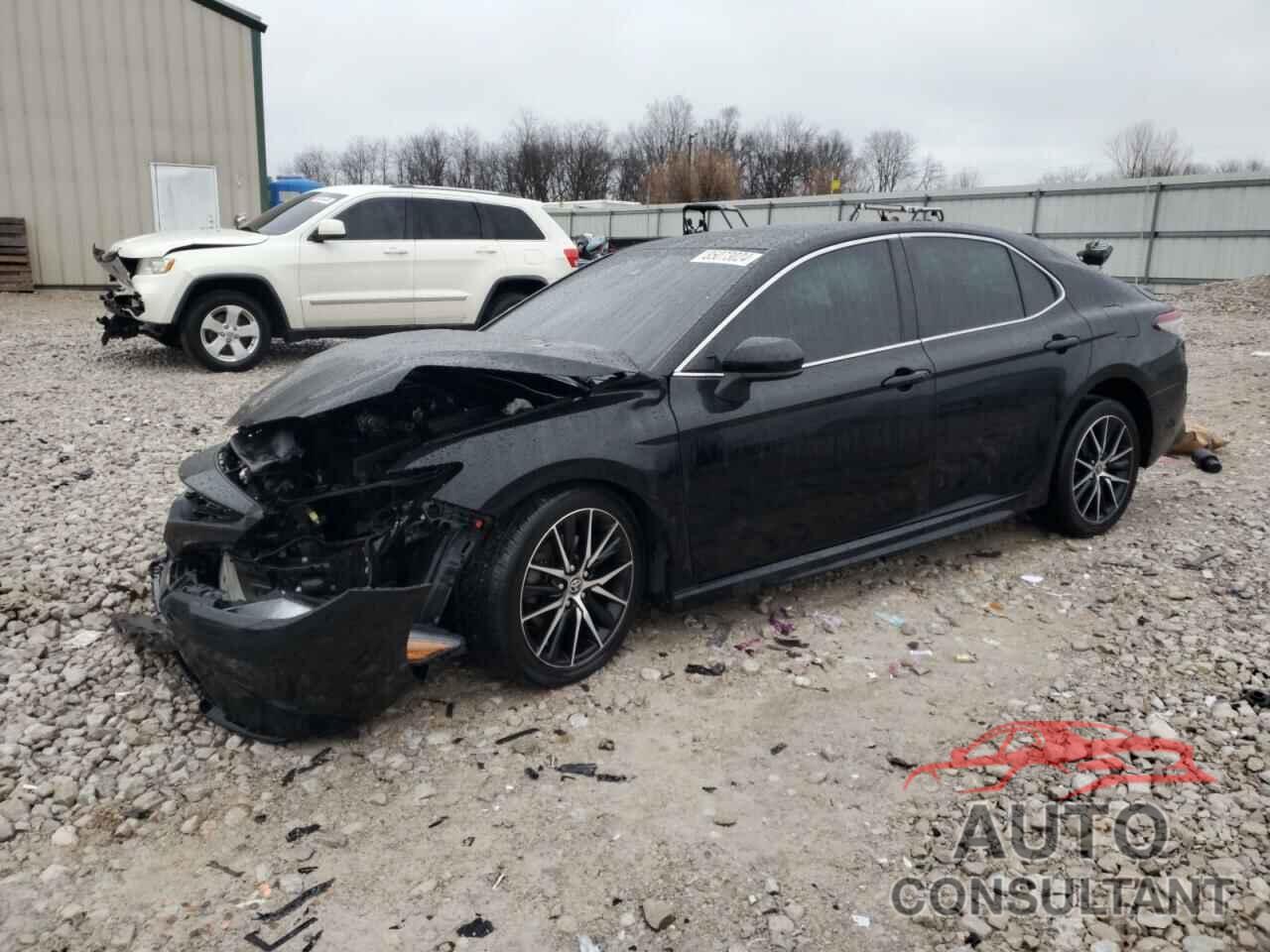 TOYOTA CAMRY 2021 - 4T1G11AK0MU561049