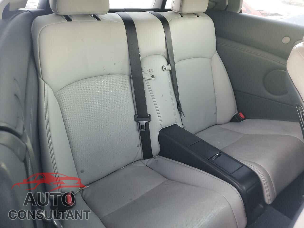 LEXUS IS 2011 - JTHFF2C22B2520997