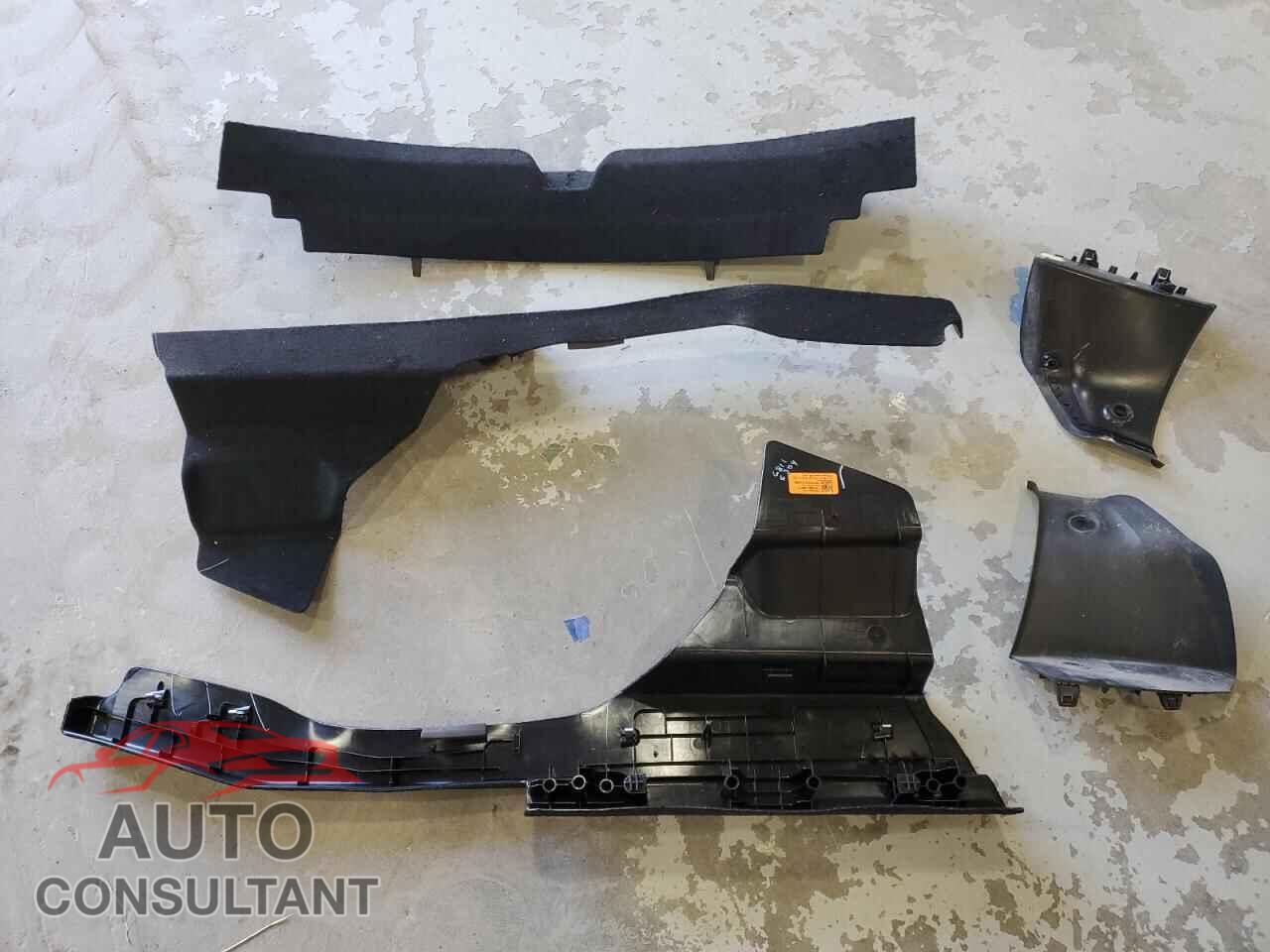 TESLA MODEL 3 2024 - 5YJ3E1EA2RF726205