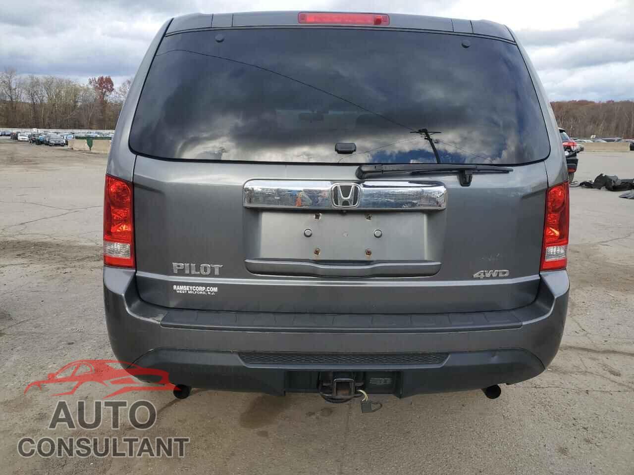 HONDA PILOT 2013 - 5FNYF4H20DB062181