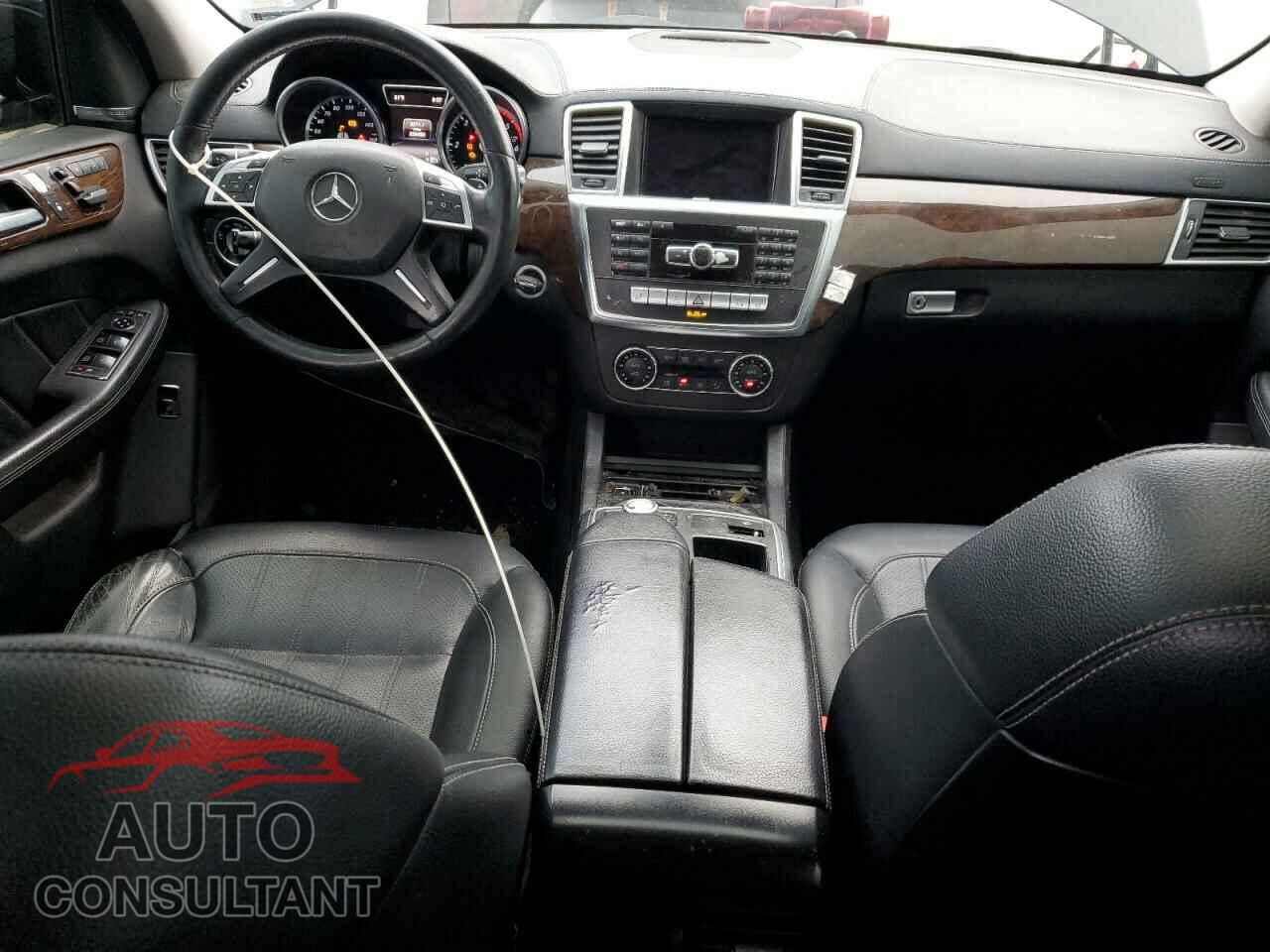 MERCEDES-BENZ GL-CLASS 2015 - 4JGDF2EE2FA548497