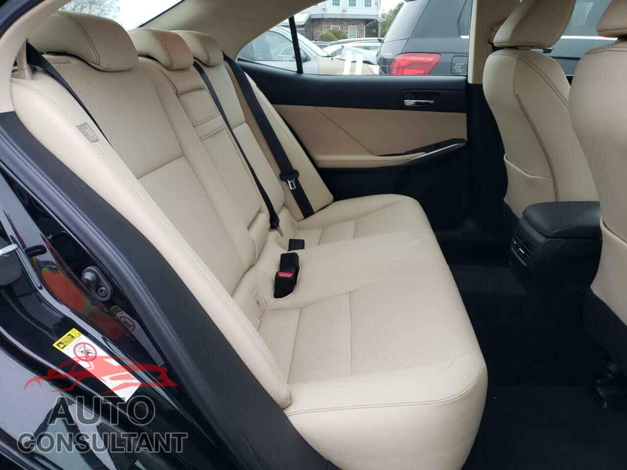 LEXUS IS 2014 - JTHCF1D21E5007352