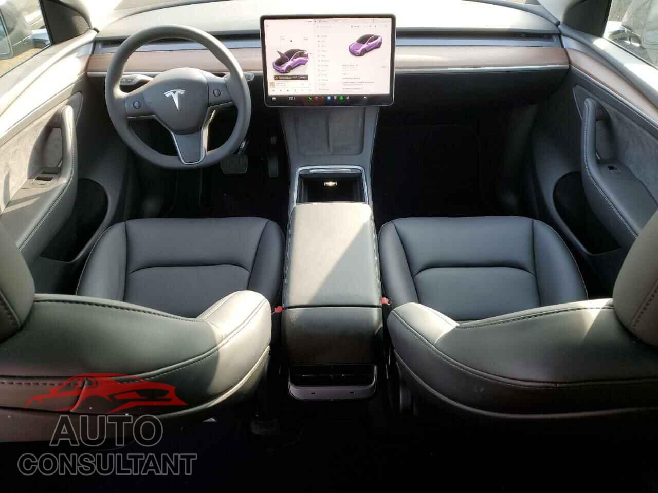 TESLA MODEL Y 2024 - 7SAYGAEE7RF208712