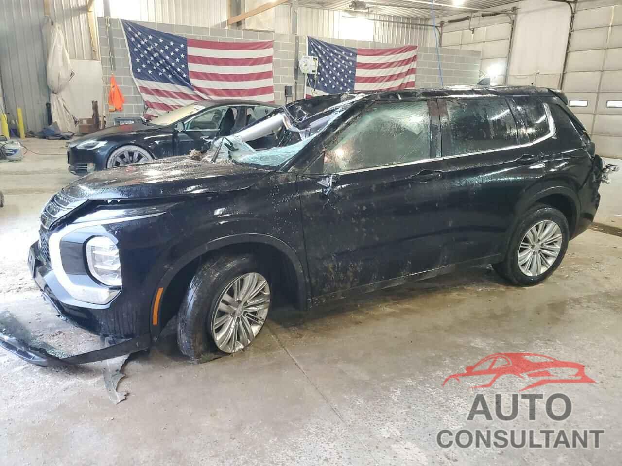 MITSUBISHI OUTLANDER 2023 - JA4J3TA87PZ028203