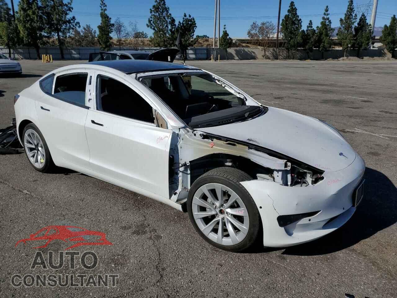 TESLA MODEL 3 2021 - 5YJ3E1EB8MF872884