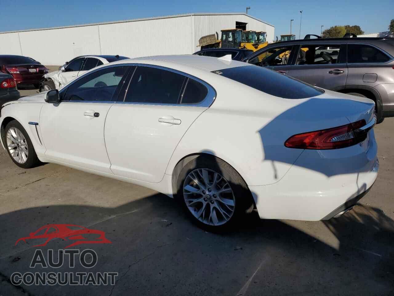 JAGUAR XF 2013 - SAJWA0E76D8S74373