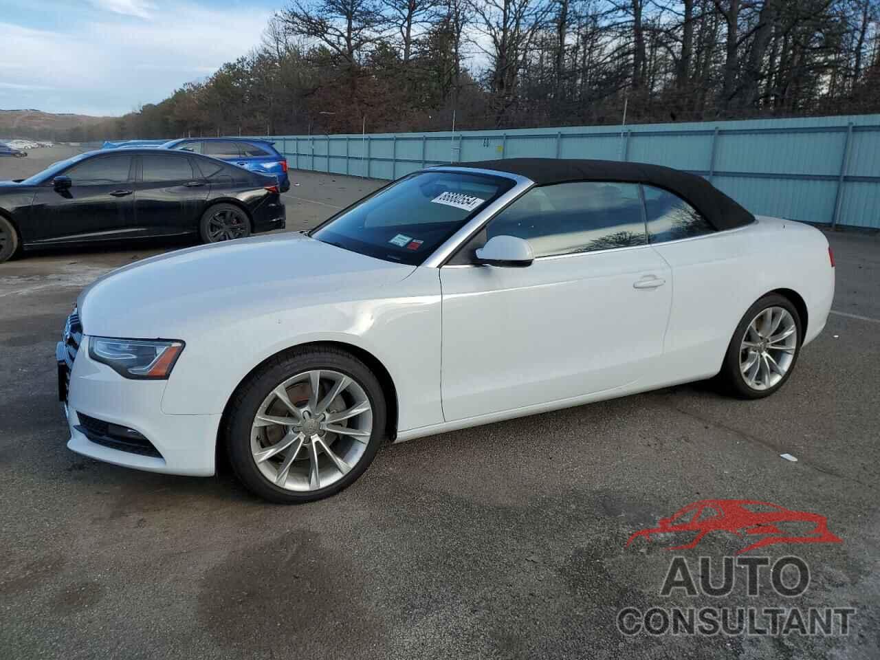 AUDI A5 2013 - WAULFAFH6DN003215