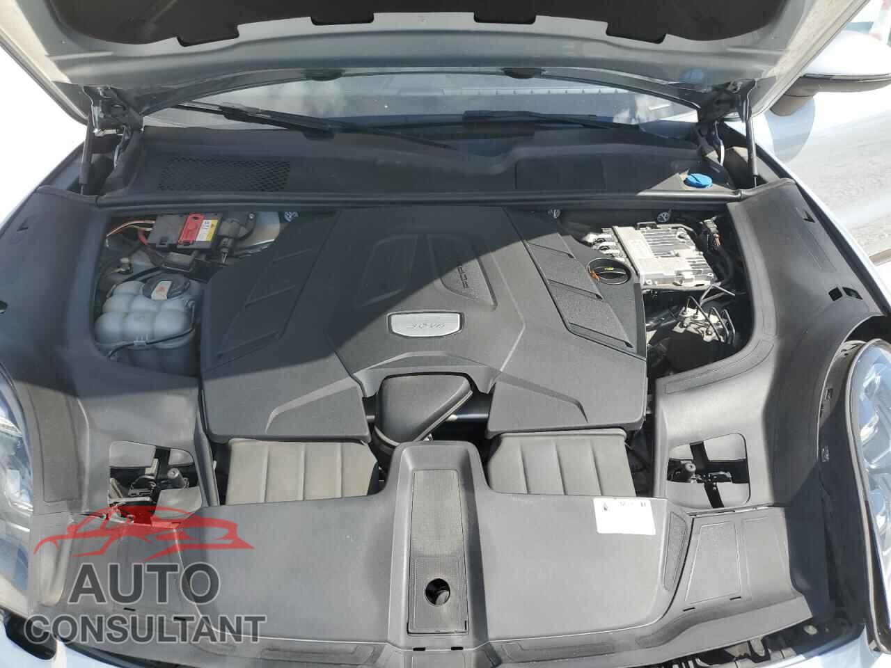 PORSCHE CAYENNE 2020 - WP1AA2AY4LDA10494
