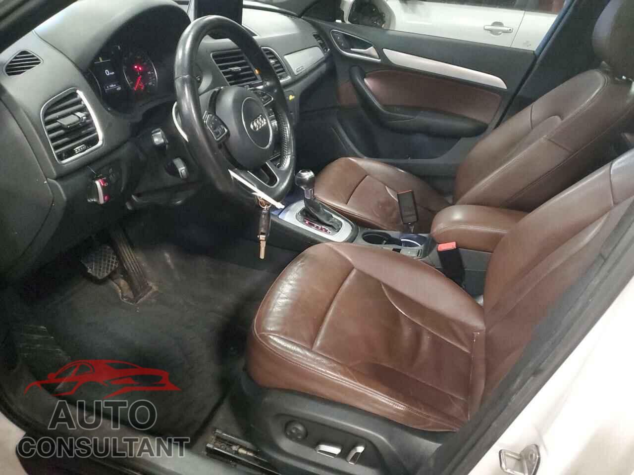 AUDI Q3 2016 - WA1EFCFS5GR024924