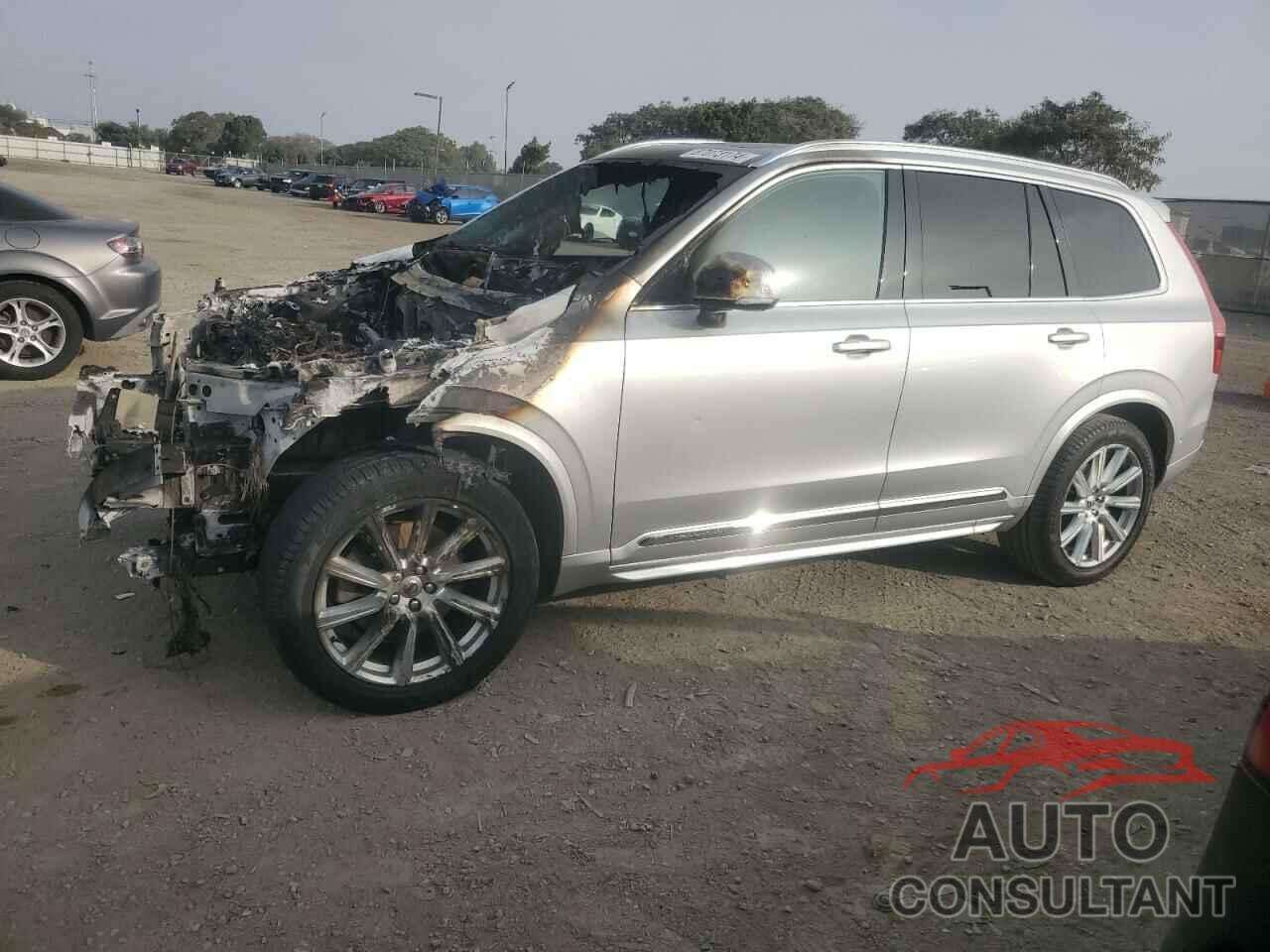 VOLVO XC90 2016 - YV4A22PL4G1024751
