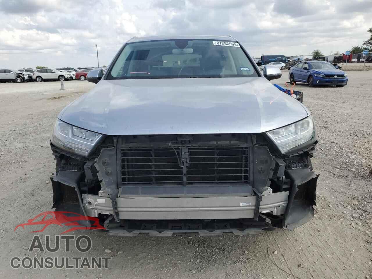 AUDI Q7 2017 - WA1LAAF76HD009160
