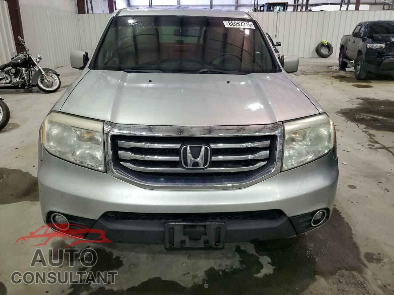 HONDA PILOT 2014 - 5FNYF4H55EB014364