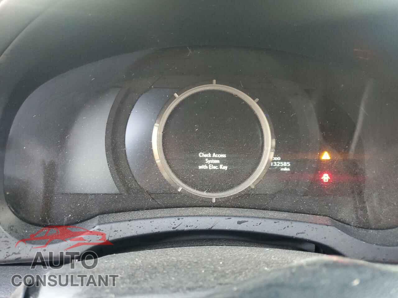 LEXUS IS 2015 - JTHCF1D28F5018933