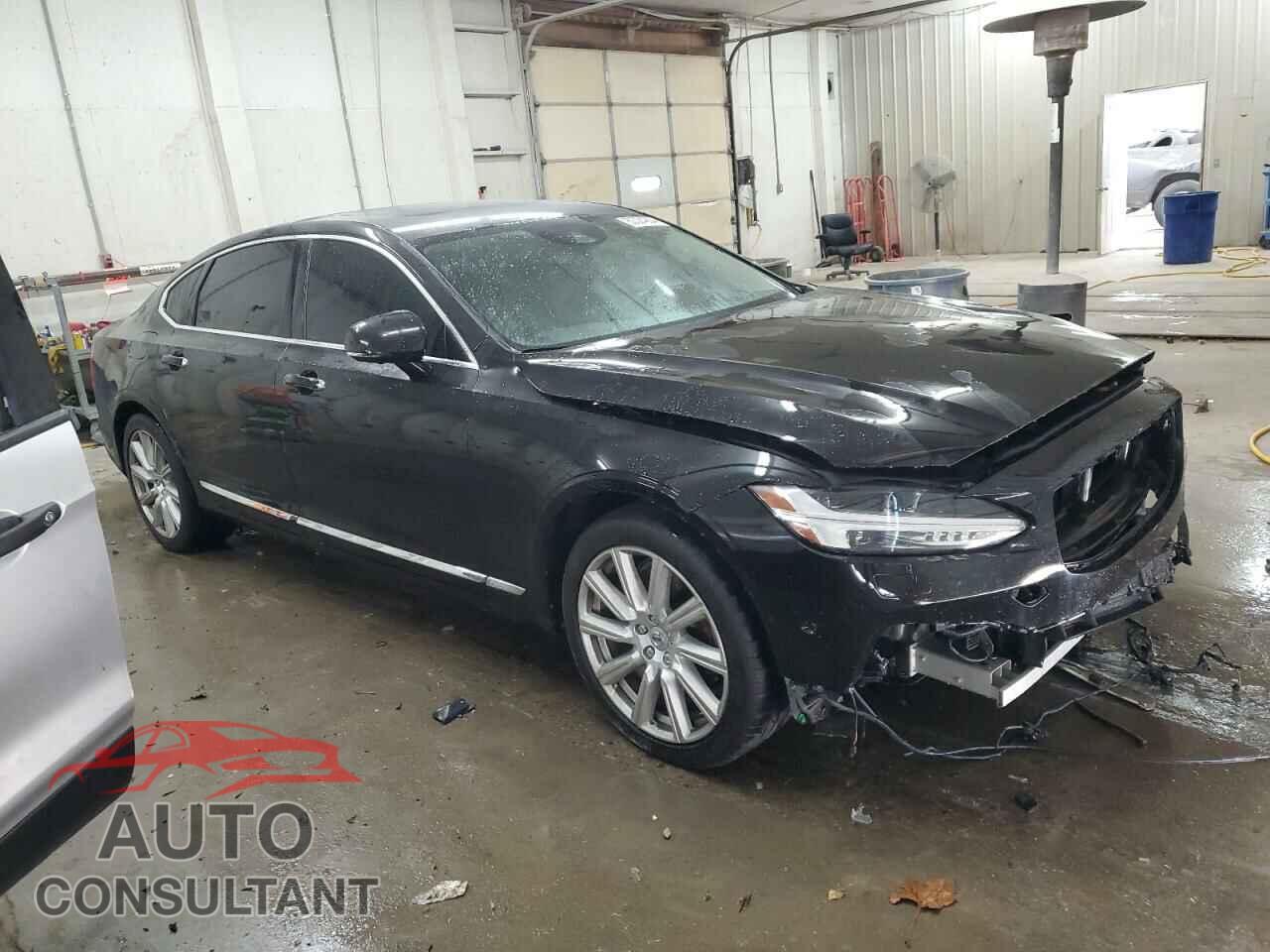 VOLVO S90 2018 - LVY992ML1JP008817