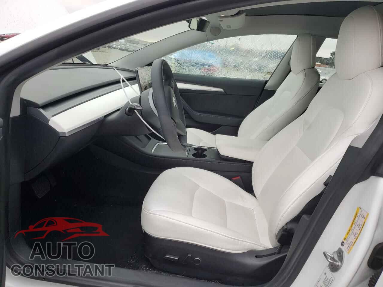 TESLA MODEL 3 2021 - 5YJ3E1EA1MF070295