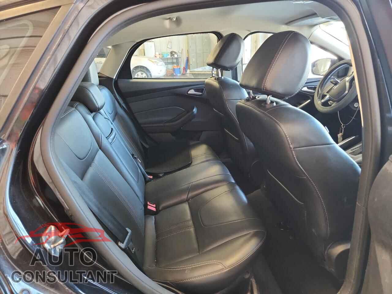 FORD FOCUS 2013 - 1FADP3K29DL254376