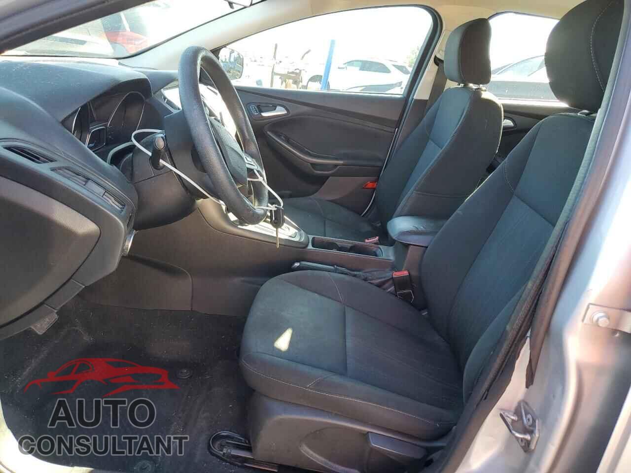 FORD FOCUS 2017 - 1FADP3H29HL322821