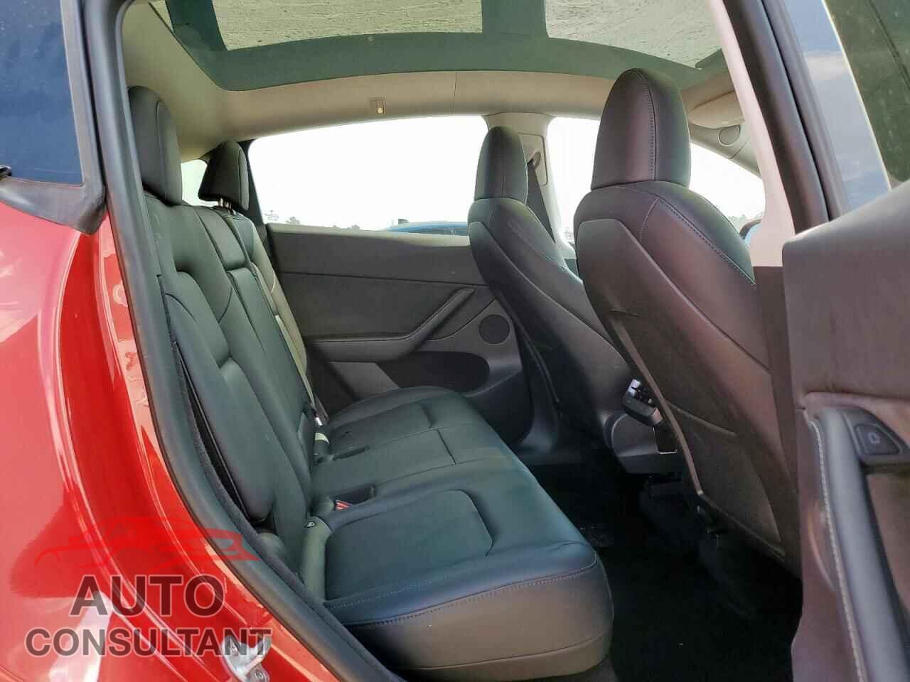 TESLA MODEL Y 2022 - 7SAYGDEE9NA019357