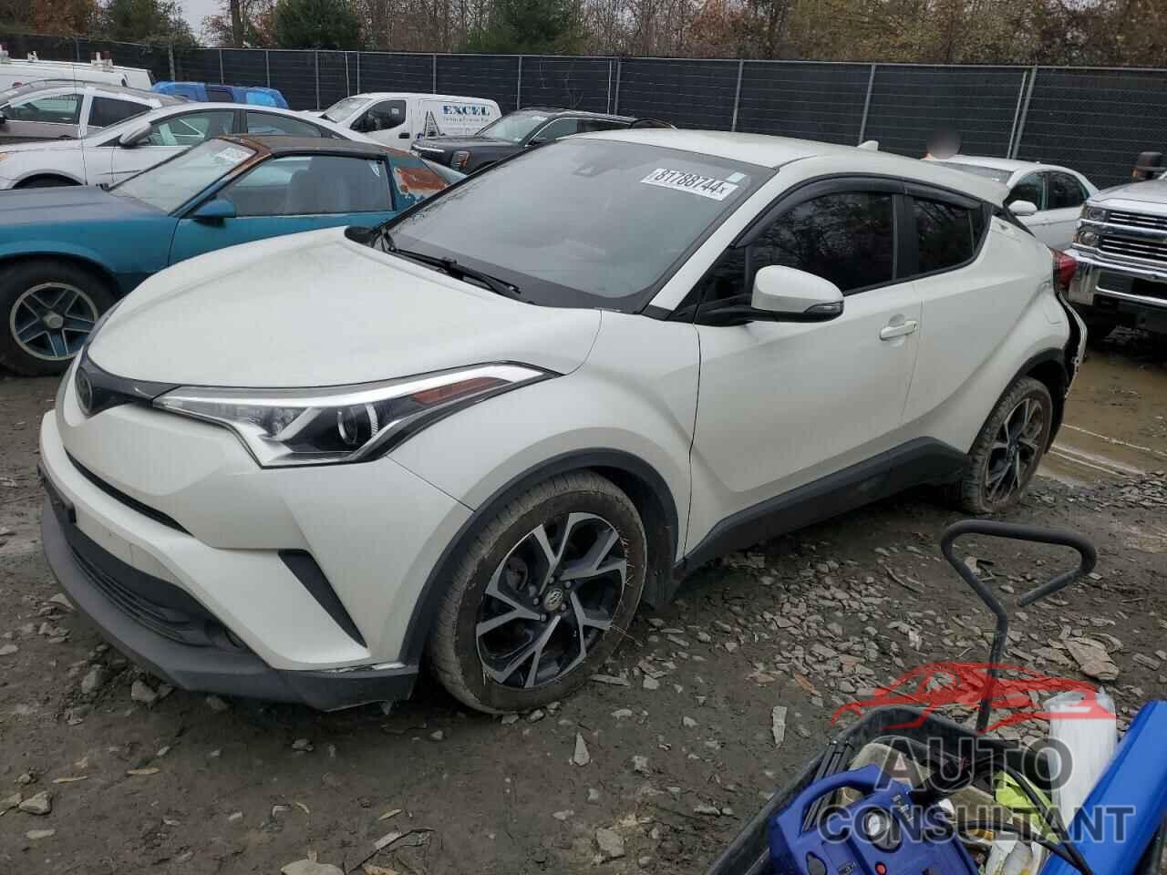 TOYOTA C-HR 2018 - NMTKHMBX3JR041920