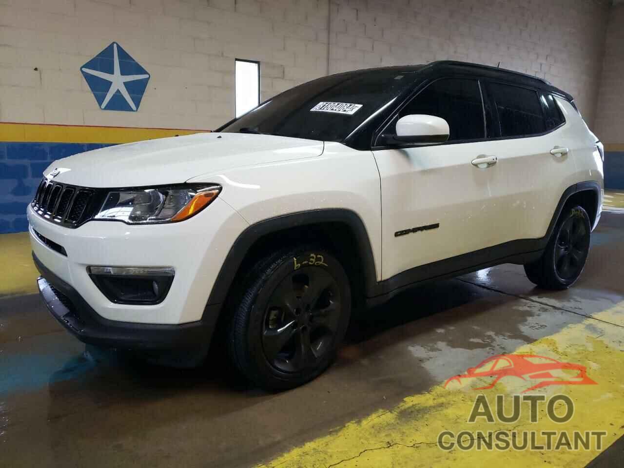 JEEP COMPASS 2018 - 3C4NJDBBXJT499595