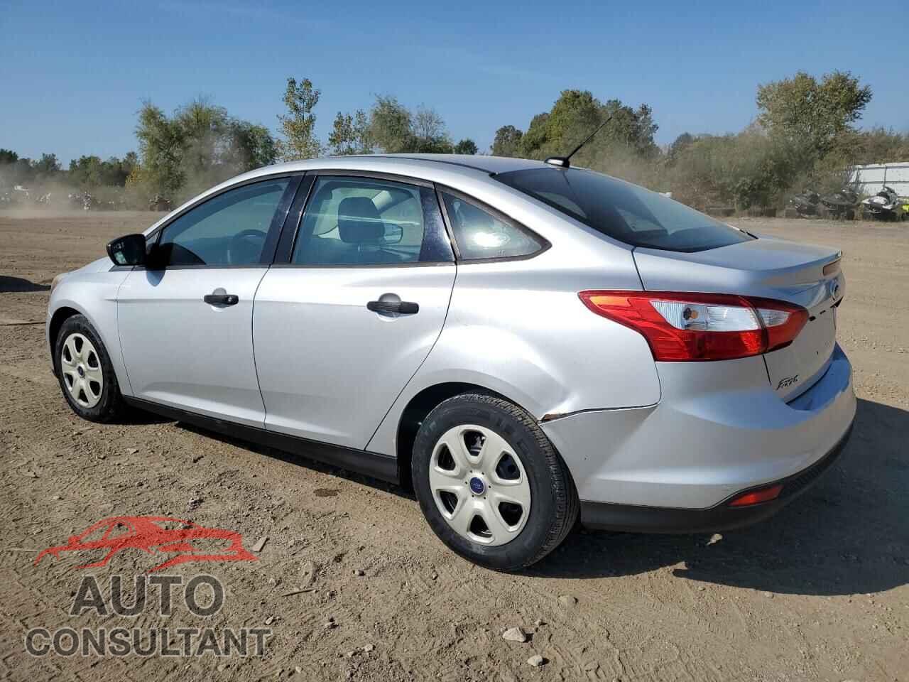 FORD FOCUS 2012 - 1FAHP3E25CL361257
