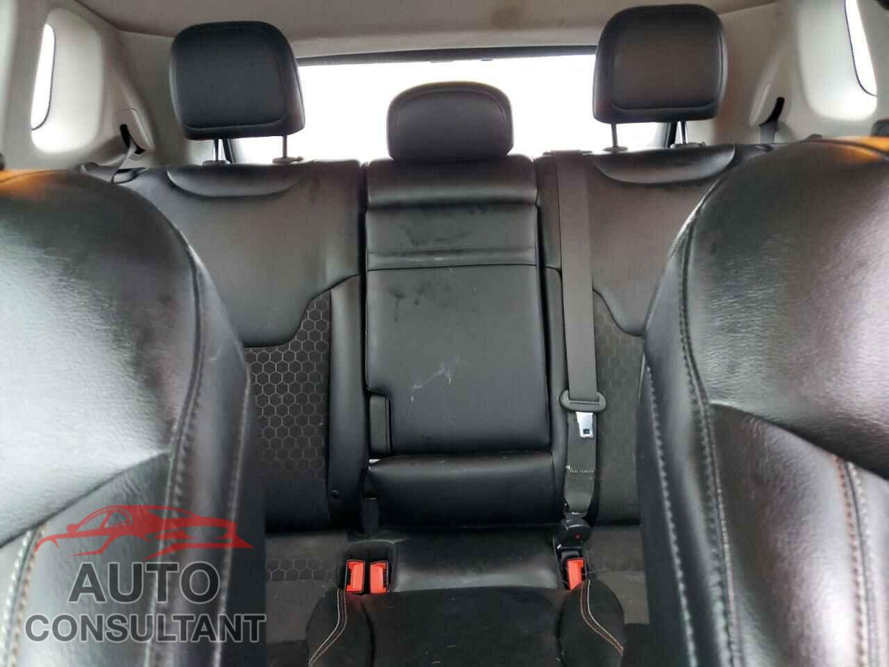 JEEP COMPASS 2019 - 3C4NJDBB9KT661041