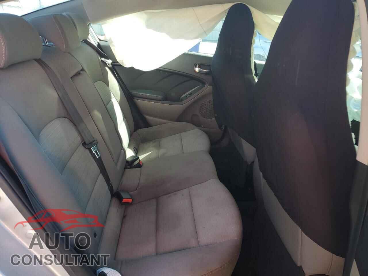 KIA FORTE 2014 - KNAFX4A86E5078596