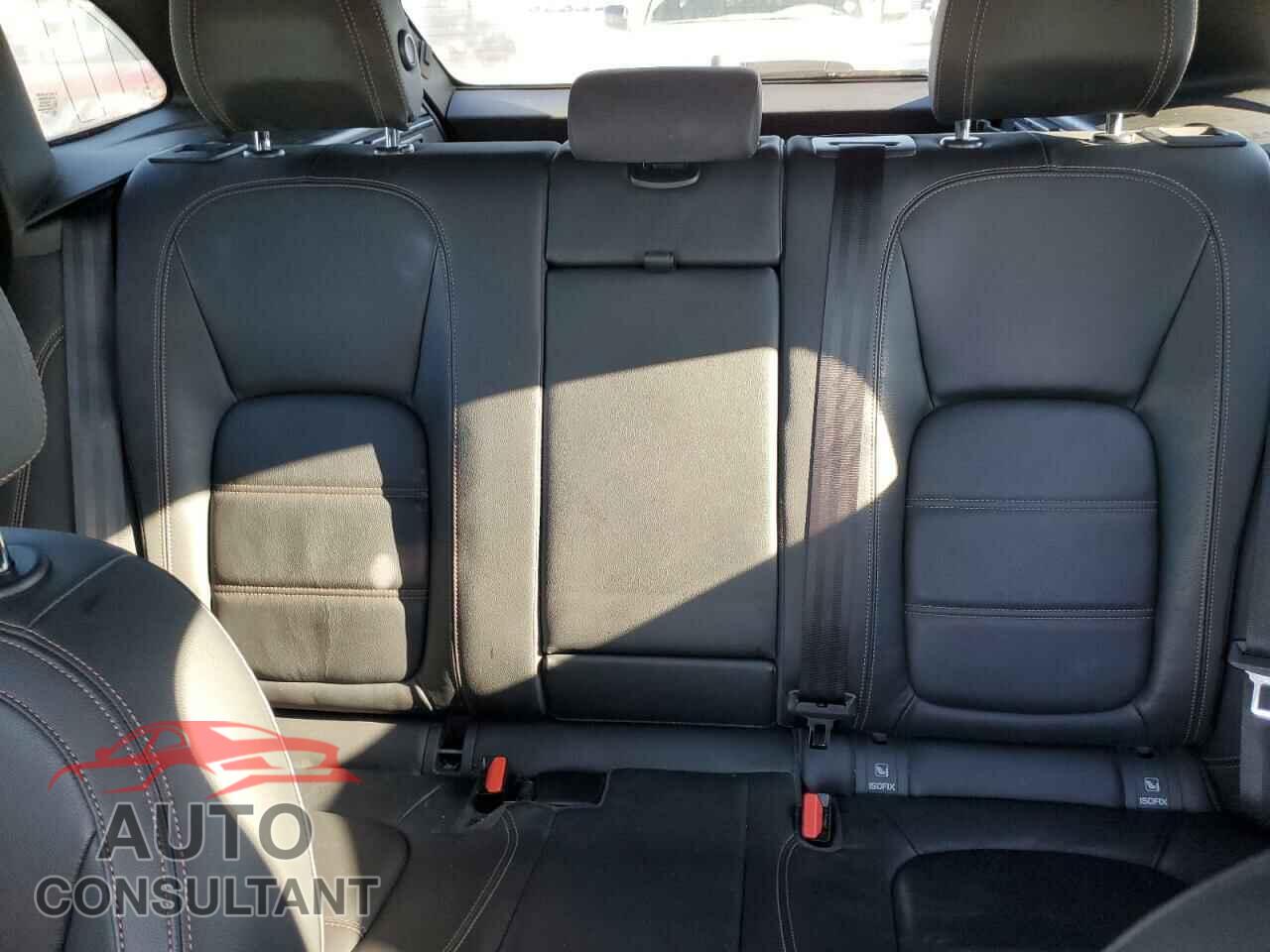 JAGUAR F-PACE 2018 - SADCK2EV4JA268489