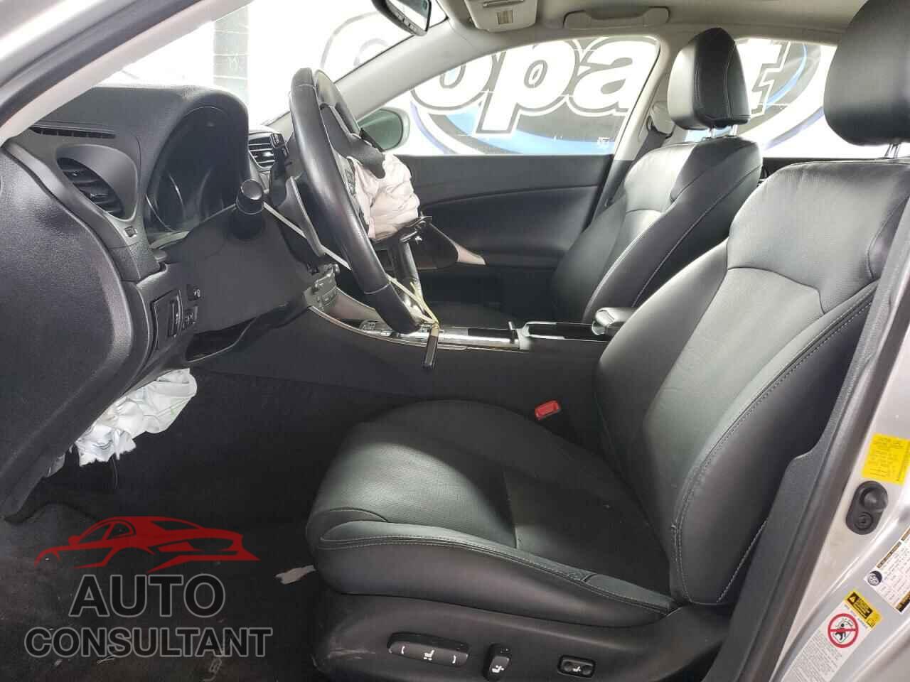 LEXUS IS 2013 - JTHBF5C22D5192952
