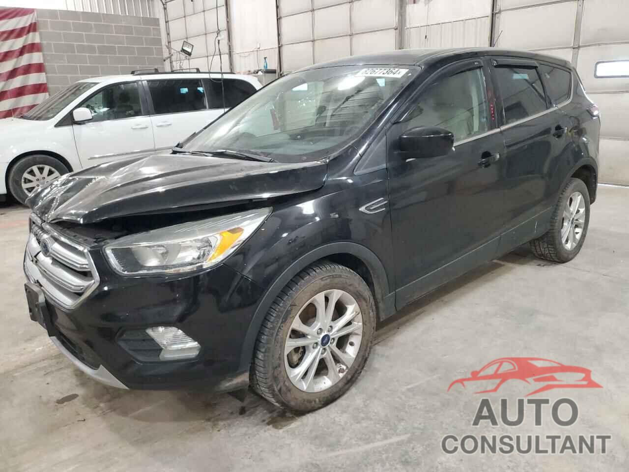 FORD ESCAPE 2017 - 1FMCU9G90HUA81592