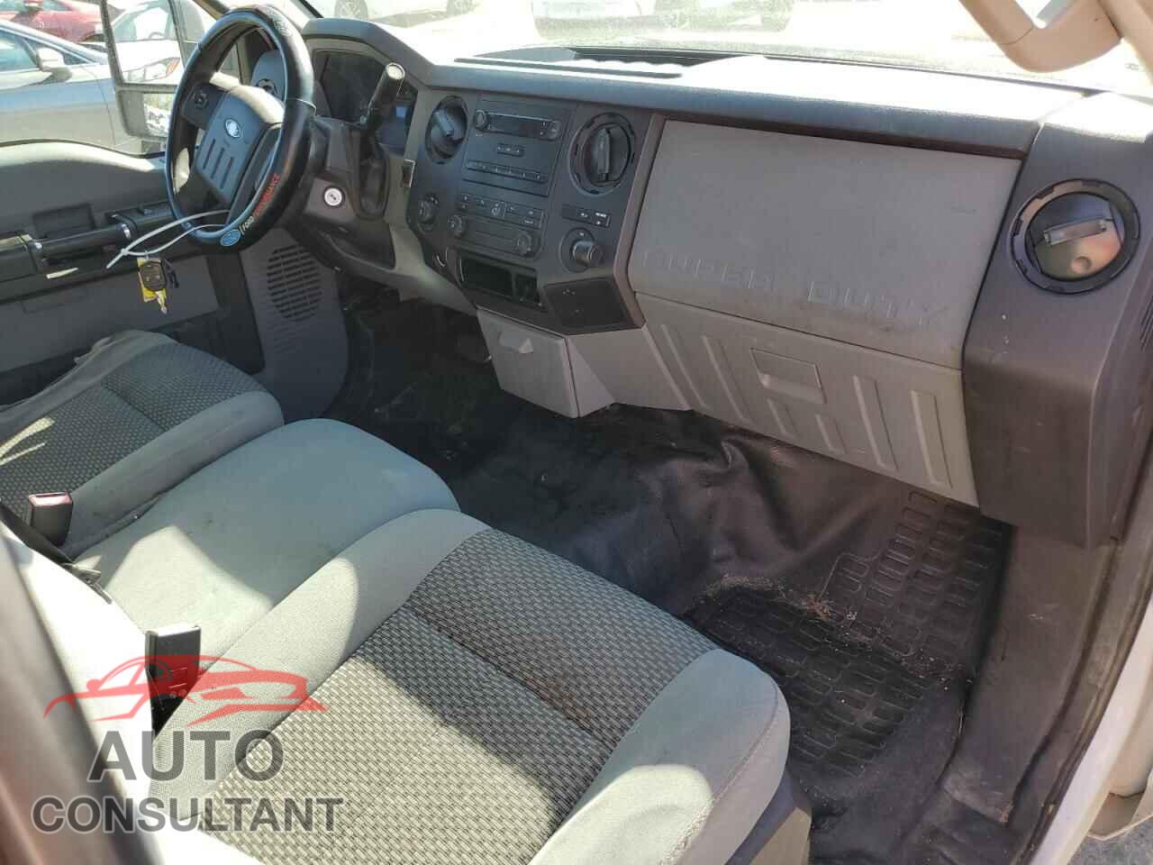 FORD F250 2011 - 1FTBF2A60BEA31213